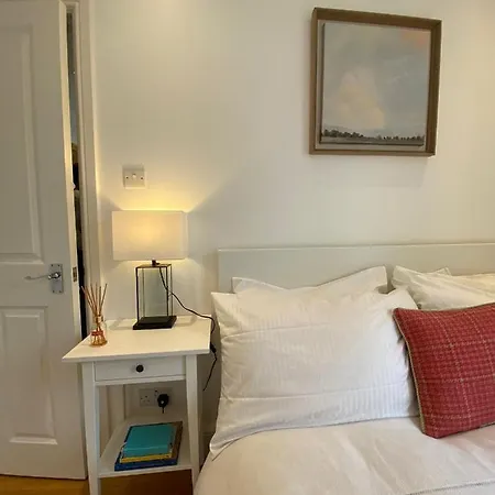 New Stylish Fulham Apartment - 2 Bed London Exterior photo